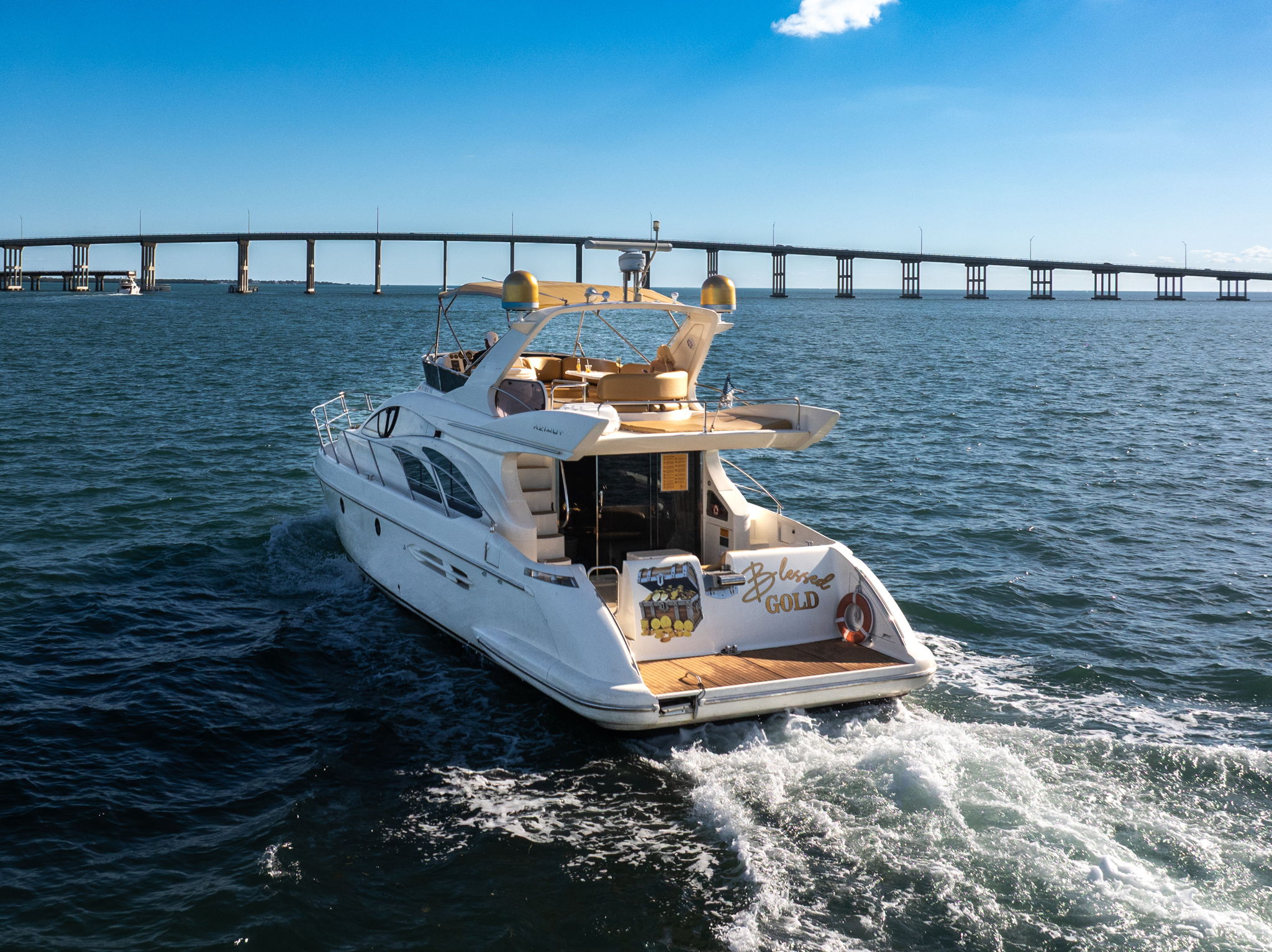 Blessed Gold Azimut yacht — supplied vessel photo 4